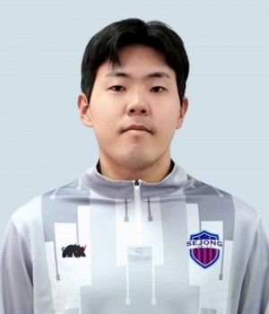 28. 강윤이 (FW)