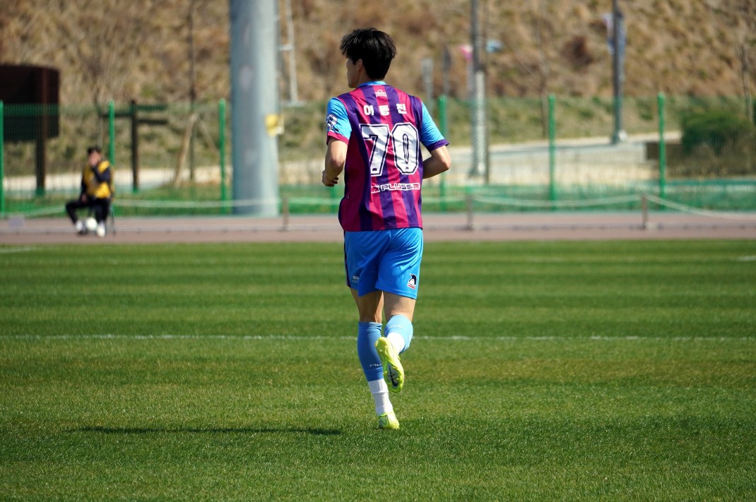 8980491637072cfcd5487f50e0693628_1744000516_1817.jpg
